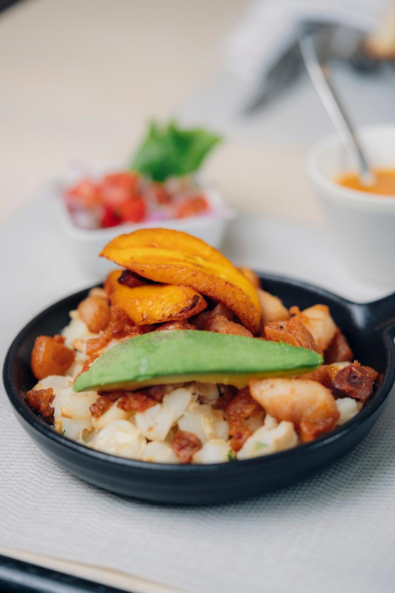 Hotel Miraflores Ambato Eksteriør bilde